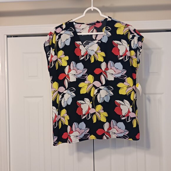 #86 3/$18 - Halogen Black/Yellow Short Sleeve Top Size S - Picture 1 of 6